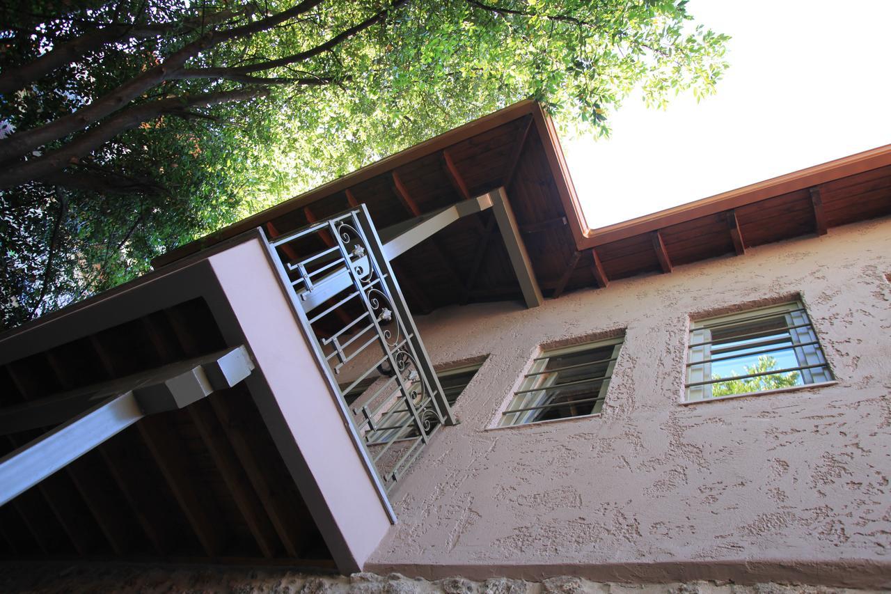 Bayiri Petit Pension Litóchoron Esterno foto